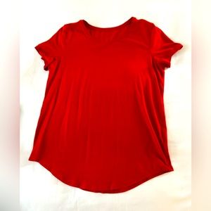 Lululemon True Love Crew top. Size 8 Red
